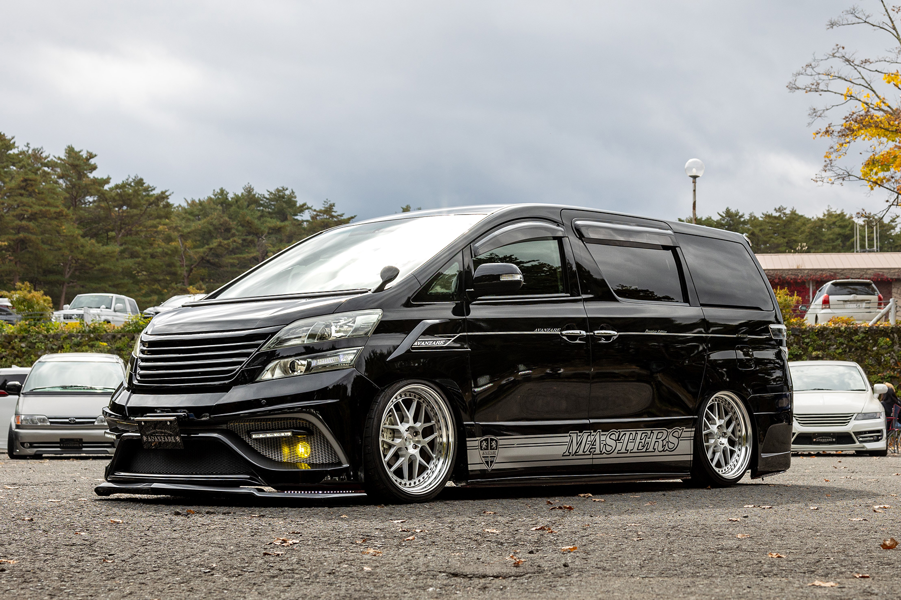 20 VELLFIRE